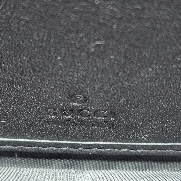 GUCCI embossed leather logo zip around long wallet black - Picture 11 of 15